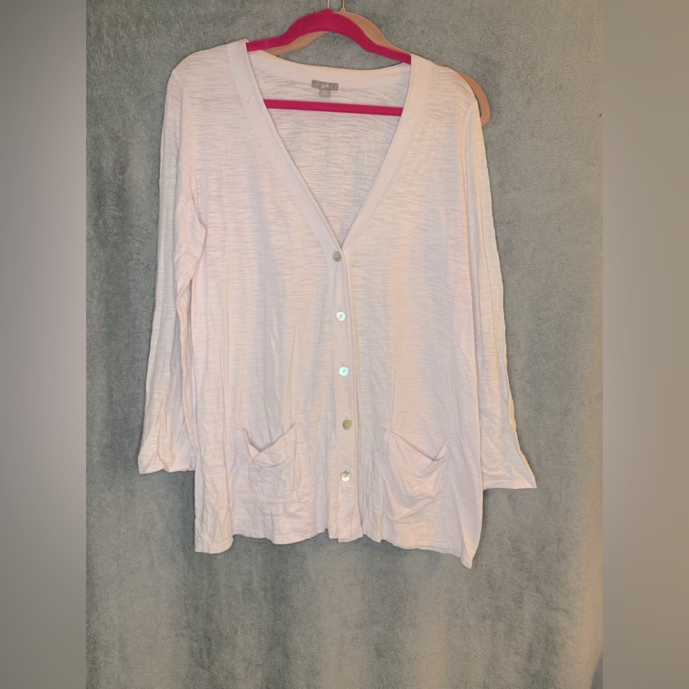 J. Jill Womens, thin cardigan, style size M mother of pearl buttons light purple